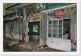 IMG_9871 * 900 x 603 * (193KB)