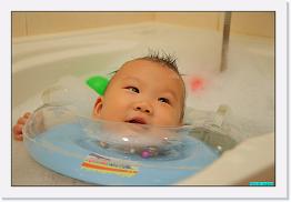 IMG_0484 * 900 x 603 * (183KB)