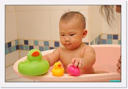 IMG_1570 * 900 x 603 * (212KB)