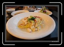 IMG_8687 * 892 x 608 * (249KB)