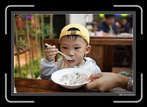 IMG_9914 * 892 x 608 * (203KB)