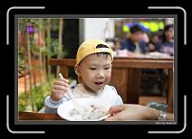 IMG_9915 * 892 x 608 * (244KB)
