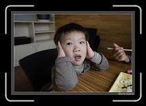 IMG_5693 * 892 x 608 * (232KB)
