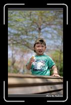 IMG_9193 * 566 x 910 * (233KB)