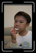 IMG_1200 * 566 x 910 * (207KB)
