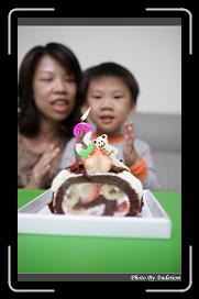 IMG_2235 * 566 x 910 * (220KB)