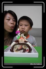 IMG_2240 * 566 x 910 * (197KB)