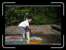 IMG_3550 * 900 x 644 * (284KB)