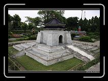 IMG_3672 * 900 x 644 * (293KB)