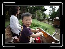 IMG_3823 * 900 x 644 * (293KB)
