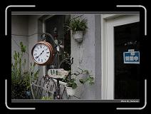 IMG_6786 * 900 x 644 * (275KB)