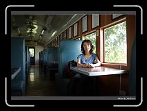 IMG_6864 * 900 x 644 * (277KB)