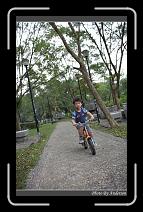 IMG_7405 * 600 x 966 * (287KB)