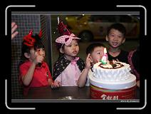 IMG_8457 * 900 x 644 * (287KB)