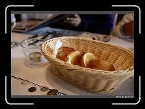 IMG_1066 * 900 x 644 * (283KB)