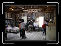 IMG_1725 * 900 x 644 * (293KB)