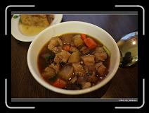 IMG_1816 * 900 x 644 * (280KB)