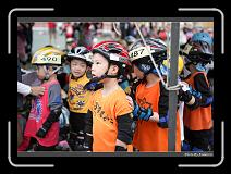 IMG_2330 * 900 x 644 * (300KB)