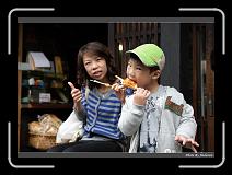 IMG_2446 * 900 x 644 * (287KB)