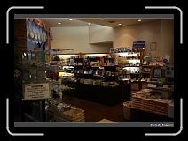 IMG_2999 * 900 x 644 * (273KB)