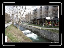 IMG_3005 * 900 x 644 * (295KB)