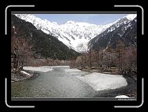 IMG_3048 * 900 x 644 * (291KB)