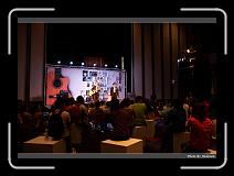 IMG_4395 * 900 x 644 * (298KB)