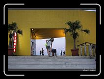 IMG_4613 * 900 x 644 * (294KB)