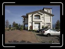 IMG_4638 * 900 x 644 * (295KB)