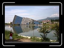 IMG_4644 * 900 x 644 * (285KB)