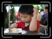 IMG_5269 * 900 x 644 * (256KB)