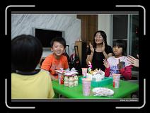IMG_5867 * 900 x 644 * (291KB)
