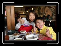 IMG_6916 * 900 x 644 * (271KB)