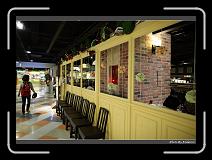IMG_6968 * 900 x 644 * (286KB)