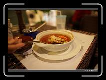 IMG_7009 * 900 x 644 * (239KB)