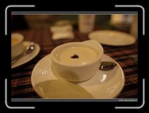 IMG_7051 * 900 x 644 * (220KB)