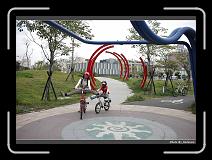 IMG_7453 * 900 x 644 * (297KB)