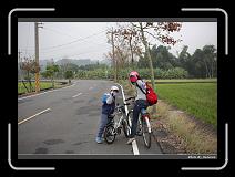 IMG_7537 * 900 x 644 * (295KB)