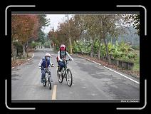 IMG_7551 * 900 x 644 * (293KB)
