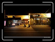 IMG_7805 * 900 x 644 * (276KB)