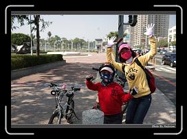 IMG_7872 * 900 x 644 * (300KB)