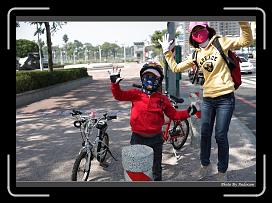 IMG_7875 * 900 x 644 * (295KB)