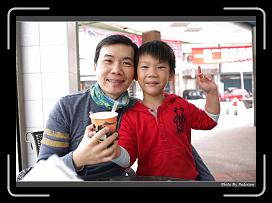 IMG_7906 * 900 x 644 * (277KB)