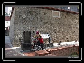IMG_7931 * 900 x 644 * (296KB)