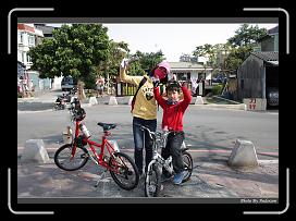 IMG_7953 * 900 x 644 * (290KB)