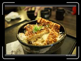 IMG_8689 * 900 x 644 * (292KB)