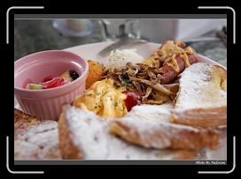 IMG_8778 * 900 x 644 * (276KB)