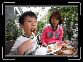 IMG_8788 * 900 x 644 * (268KB)