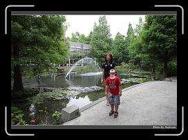 IMG_9300 * 900 x 644 * (287KB)