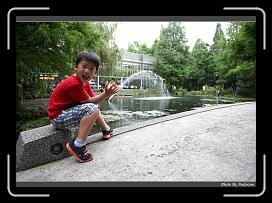 IMG_9303 * 900 x 644 * (295KB)